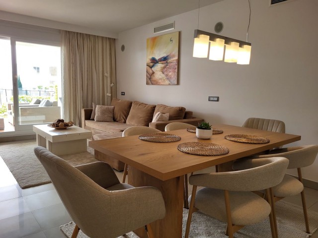 2 Slaapkamer Appartement in Estepona