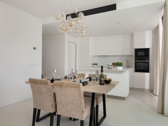 2 Sovrums Lägenhet i Higueron