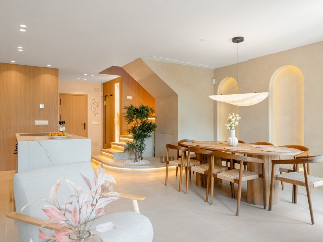 4 Makuuhuoneen Rivitalo San Pedro de Alcántara