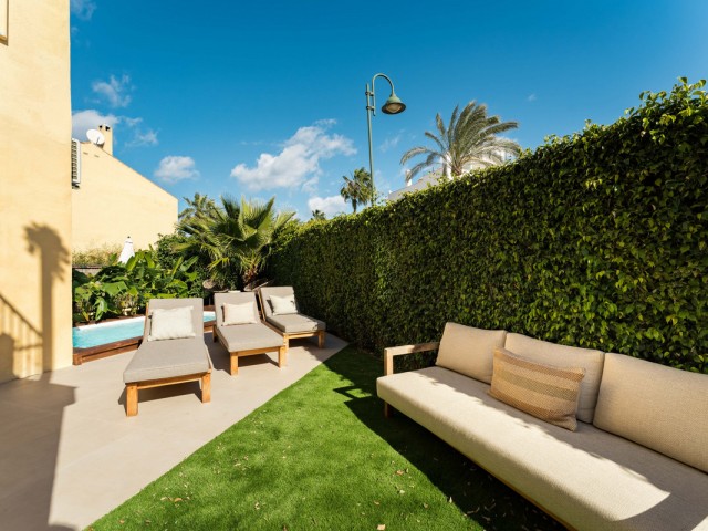 4 Makuuhuoneen Rivitalo San Pedro de Alcántara