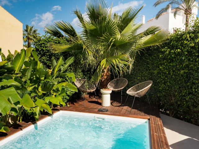 4 Makuuhuoneen Rivitalo San Pedro de Alcántara