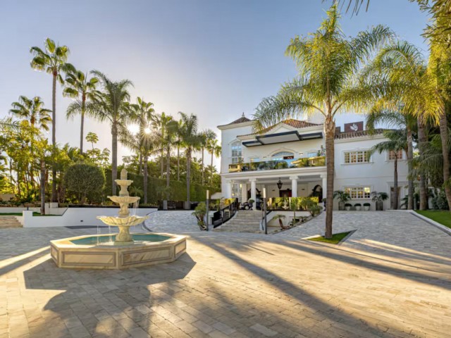 10 Schlafzimmer Villa in Puerto Banús