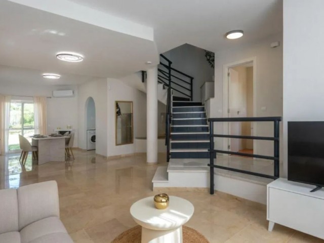 3 Makuuhuoneen Huvila Marbella