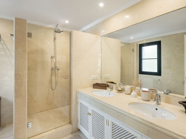 4 Schlafzimmer Villa in Benahavís