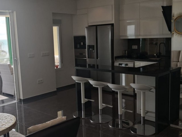 2 Schlafzimmer Apartment in Carvajal