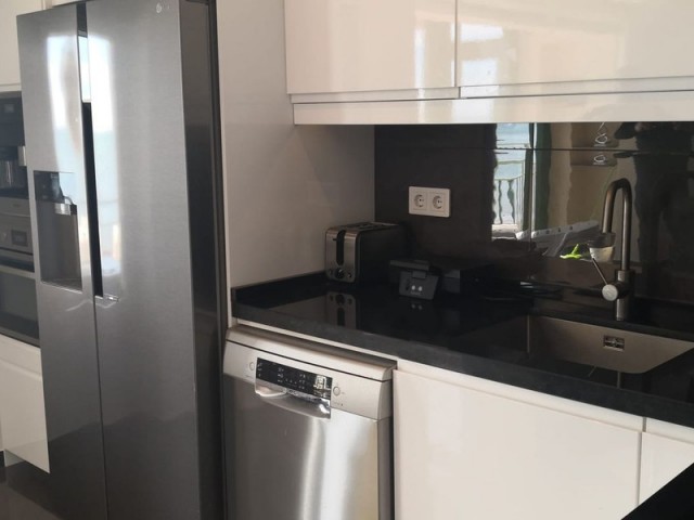 2 Schlafzimmer Apartment in Carvajal