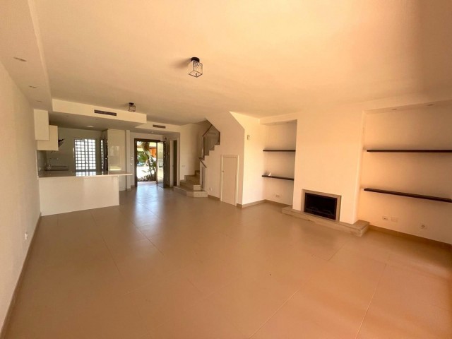 3 Schlafzimmer Reihenhaus in Benahavís