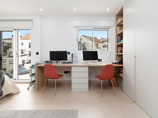 Appartement avec 4 Chambres  à Benalmadena
