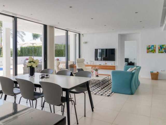 4 Bedrooms Villa in La Cala de Mijas