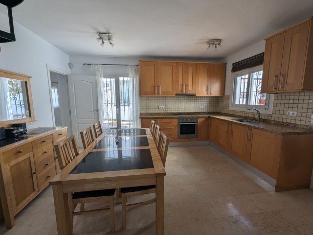 3 Slaapkamer Rijtjeshuis in Calahonda