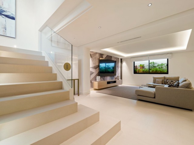 5 Schlafzimmer Villa in San Pedro de Alcántara