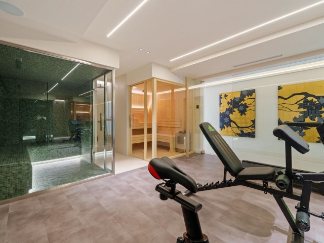 5 Schlafzimmer Villa in San Pedro de Alcántara