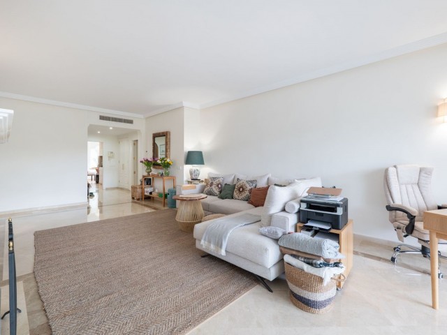 Apartment, Los Monteros, R5327572