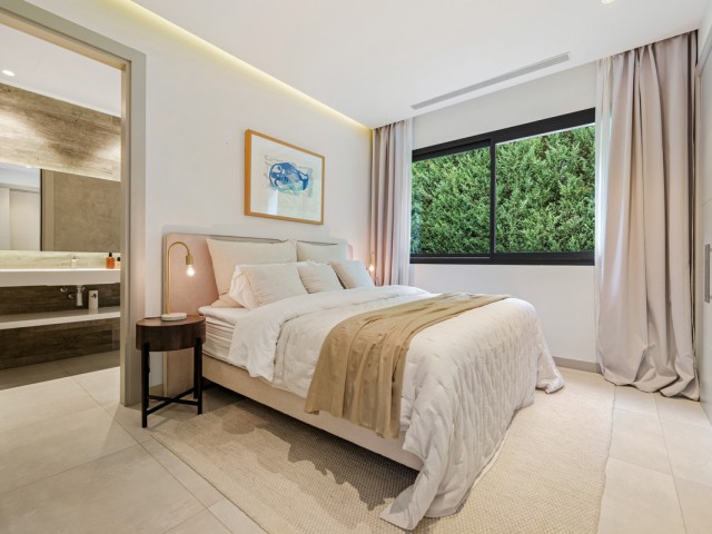 5 Schlafzimmer Villa in Nueva Andalucía