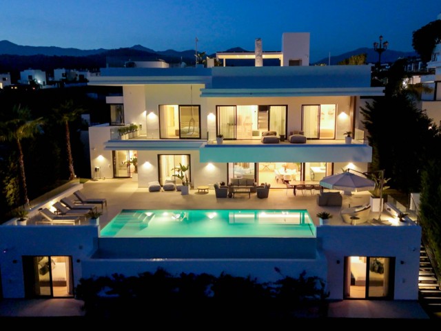 Villa, Estepona