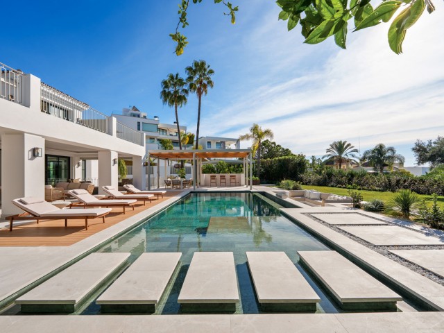 Villa avec 5 Chambres  à La Quinta