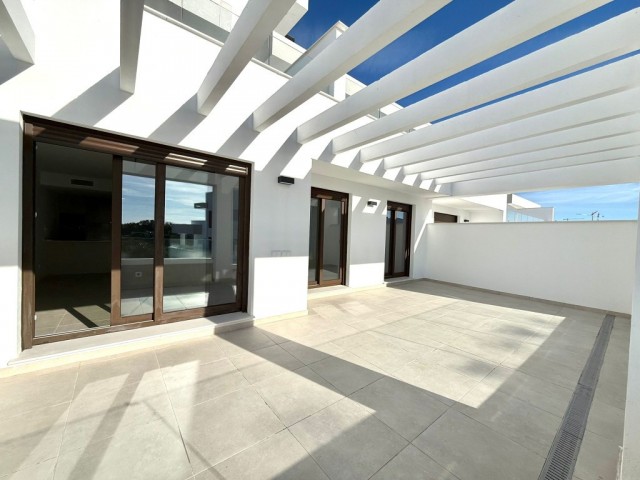 2 Schlafzimmer Apartment in Estepona