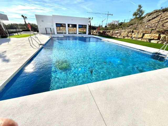 2 Schlafzimmer Apartment in Estepona