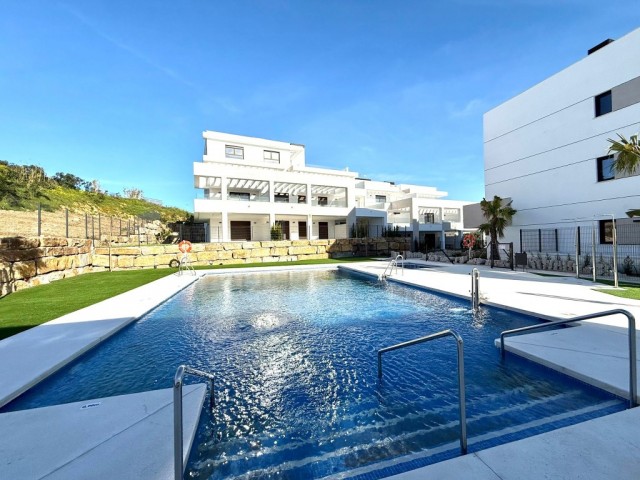 2 Schlafzimmer Apartment in Estepona