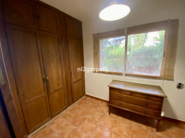 5 Bedrooms Villa in Marbella