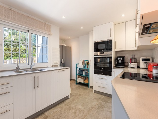 4 Schlafzimmer Villa in Benahavís