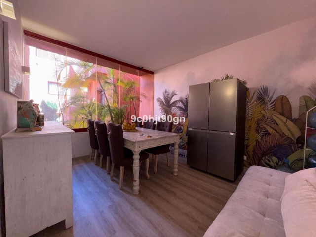 3 Schlafzimmer Apartment in Elviria