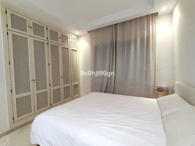 3 Schlafzimmer Apartment in Elviria