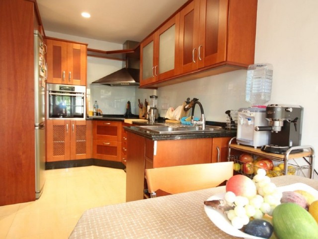 5 Schlafzimmer Reihenhaus in Marbella