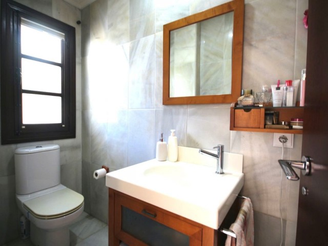 5 Schlafzimmer Reihenhaus in Marbella