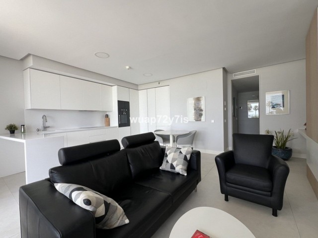 2 Makuuhuoneen Huoneisto Estepona