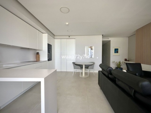 2 Makuuhuoneen Huoneisto Estepona