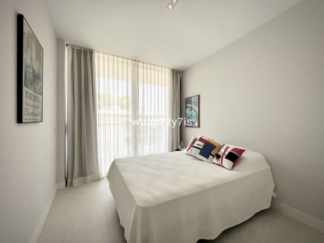 2 Makuuhuoneen Huoneisto Estepona