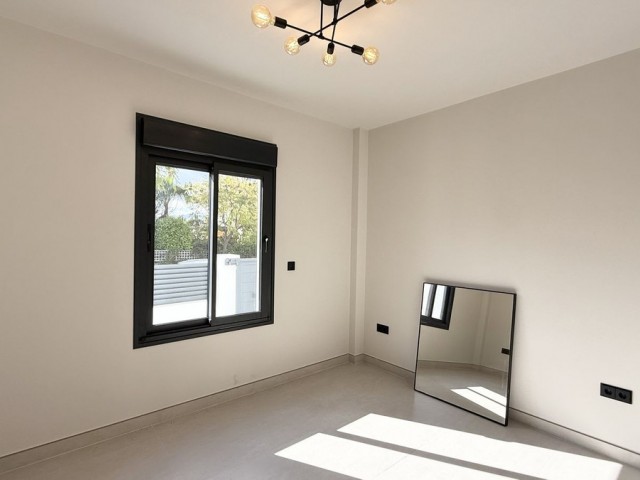 5 Schlafzimmer Villa in Nueva Andalucía