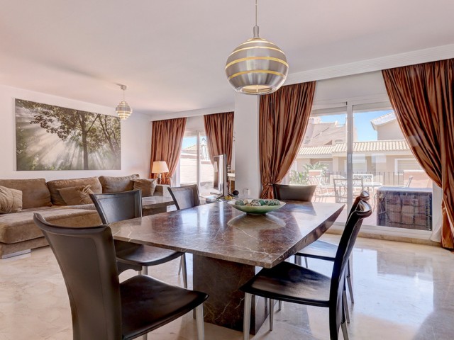 4 Makuuhuoneen Rivitalo La Duquesa