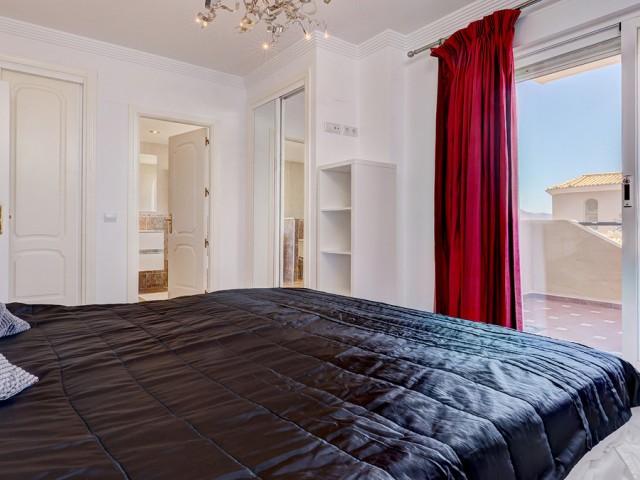 4 Makuuhuoneen Rivitalo La Duquesa