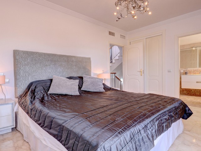 4 Makuuhuoneen Rivitalo La Duquesa