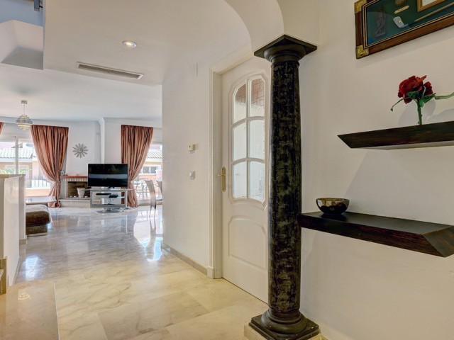 4 Makuuhuoneen Rivitalo La Duquesa