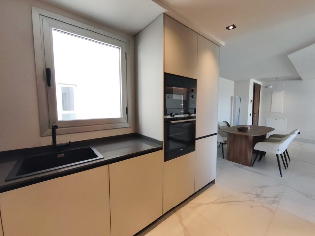 2 Schlafzimmer Apartment in San Pedro de Alcántara