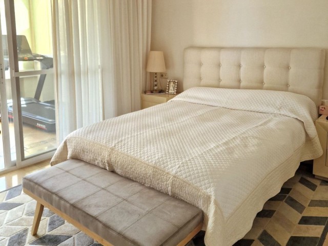 2 Schlafzimmer Apartment in Elviria