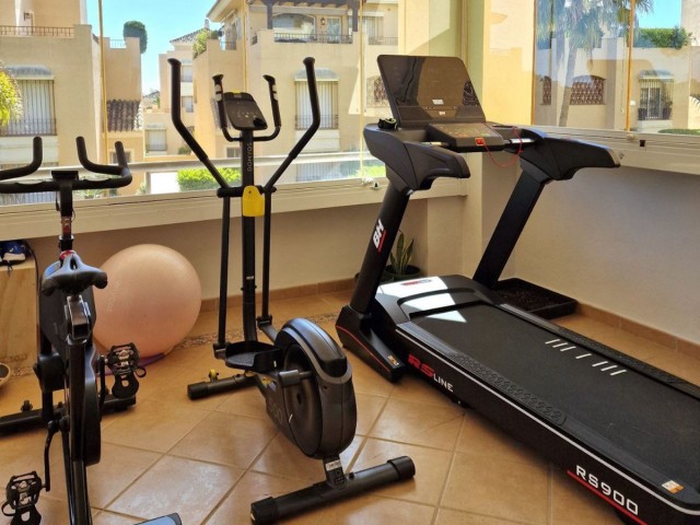 2 Schlafzimmer Apartment in Elviria