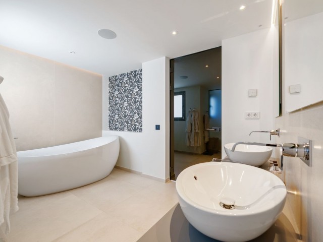 3 Schlafzimmer Villa in Nueva Andalucía