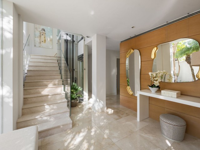 4 Schlafzimmer Villa in Marbella