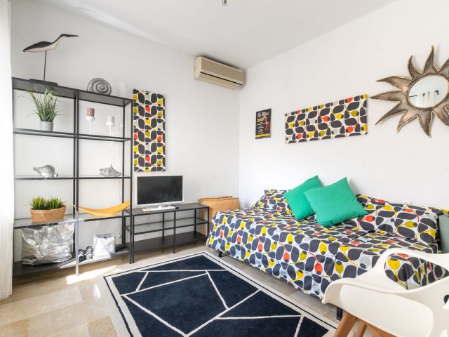 Maison mitoyenne avec 3 Chambres  à Benalmadena Pueblo