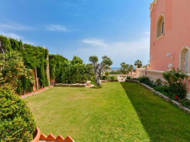 7 Schlafzimmer Villa in Benalmadena