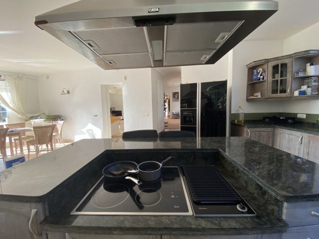 5 Schlafzimmer Villa in Mijas Golf