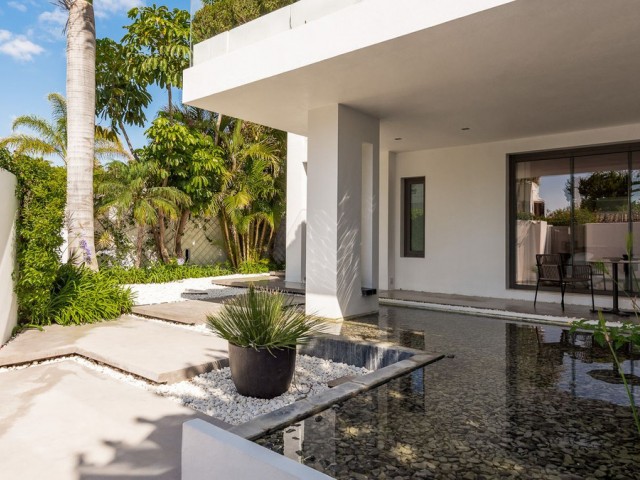 4 Bedrooms Villa in The Golden Mile