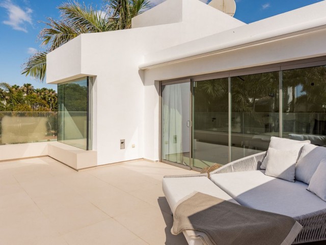 4 Bedrooms Villa in The Golden Mile