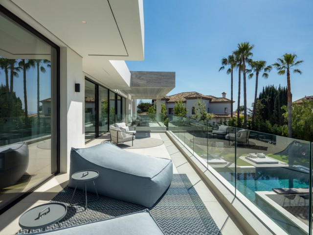 6 Schlafzimmer Villa in Nueva Andalucía