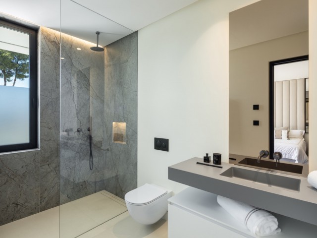 6 Makuuhuoneen Huvila Nueva Andalucía