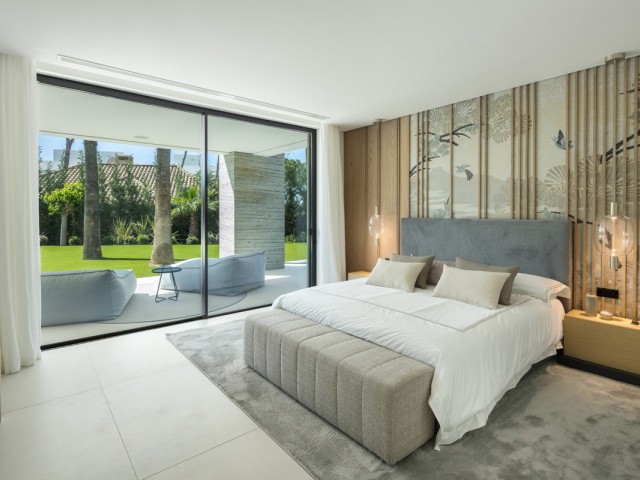 6 Makuuhuoneen Huvila Nueva Andalucía